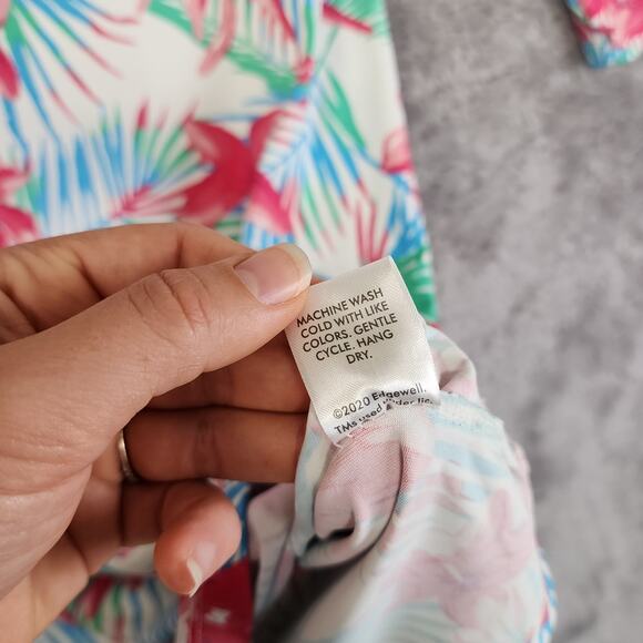 Banana Boat Womens UPF 50+ Sundress Size Medium Tropical Active Beach Split Neck - Picture 5 of 10